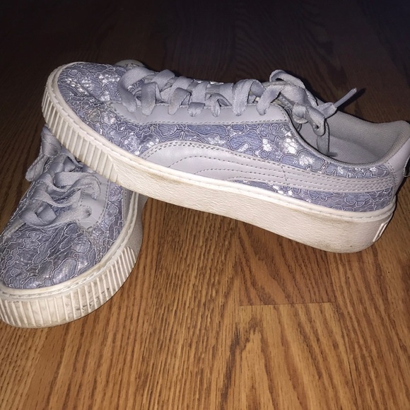 lavender purple puma sneakers! 💜 - Picture 3 of 3